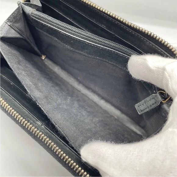 Yves Saint Laurent Black Wallet with Silver Zipper - Picture 8 of 12
